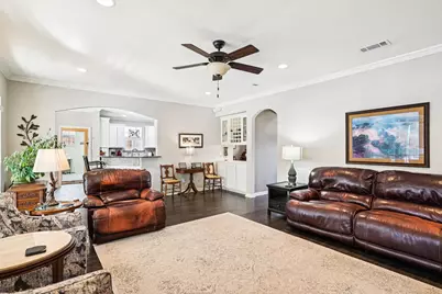 3809 Welwyn Way Drive, Bedford, TX 76021 - Photo 9