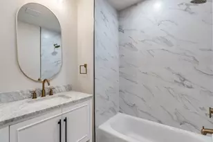 9008 Flicker Ln, Dallas, TX 75238 - Photo 21