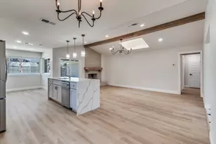9008 Flicker Ln, Dallas, TX 75238 - Photo 9