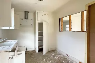 409 W Davis St, Hearne, TX 77859 - Photo 27