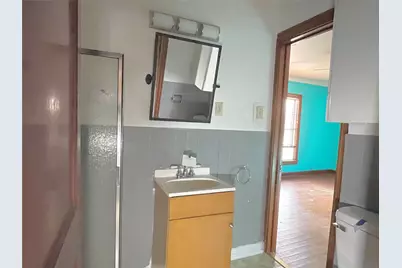 409 W Davis Street, Hearne, TX 77859 - Photo 11