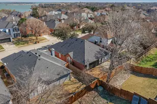 807 Lake Bridge Dr, Lake Dallas, TX 75065 - Photo 27