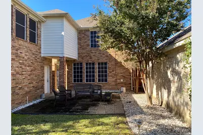207 Colonial Lane, Euless, TX 76040 - Photo 33