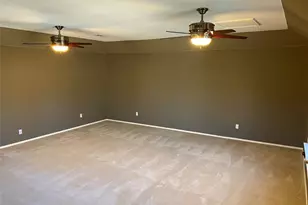 207 Colonial Ln, Euless, TX 76040 - Photo 29