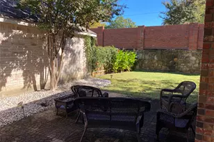 207 Colonial Ln, Euless, TX 76040 - Photo 31