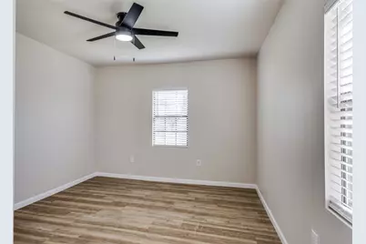 5721 Lenore Street, Fort Worth, TX 76134 - Photo 35