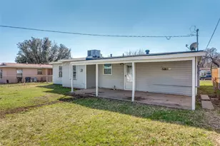 5721 Lenore St, Fort Worth, TX 76134 - Photo 31