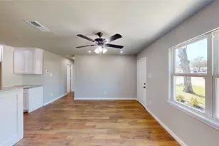 1012 Comal Ave, White Settlement, TX 76108 - Photo 9