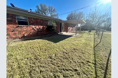 406 NW 5th Street, Hubbard, TX 76648 - Photo 35