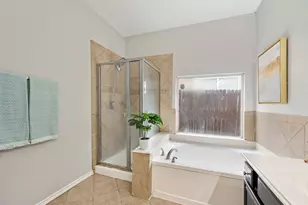 4504 Fargo Dr, Grand Prairie, TX 75052 - Photo 27