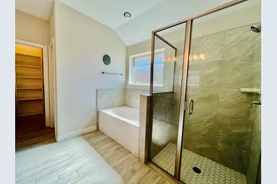 110 Frank Street, Greenville, TX 75402 - Photo 9