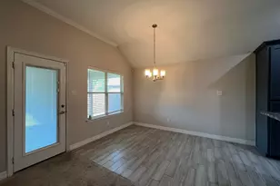 110 Frank St, Greenville, TX 75402 - Photo 33