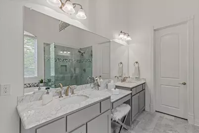 10933 Smoky Oak Trail, Flower Mound, TX 76226 - Photo 21