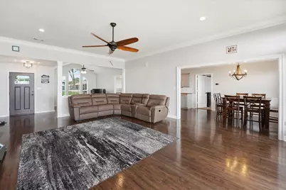 21821 Lakewood Lane, Chandler, TX 75758 - Photo 17
