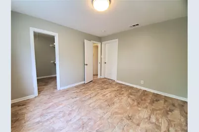 2115 Glenwood Lane #100, Denton, TX 76209 - Photo 11