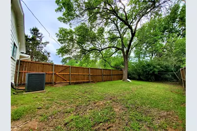 2115 Glenwood Lane #100, Denton, TX 76209 - Photo 3