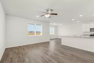 10612 Brocket Ln, Fort Worth, TX 76036 - Photo 5