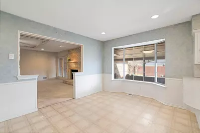 10146 Coveridge Drive, Dallas, TX 75238 - Photo 15