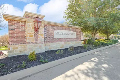 2352 Stallion Street, Carrollton, TX 75010 - Photo 25