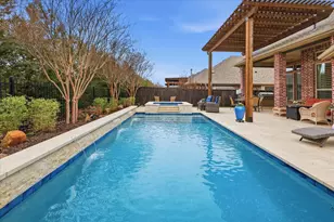 2352 Stallion St, Carrollton, TX 75010 - Photo 23