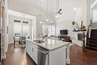 2352 Stallion Street, Carrollton, TX 75010 - Photo 11