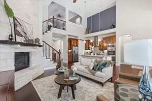 2352 Stallion St, Carrollton, TX 75010 - Photo 9