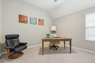 2352 Stallion St, Carrollton, TX 75010 - Photo 19