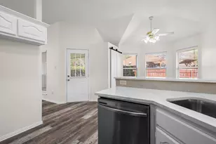 315 Myrtle Ave, Waxahachie, TX 75165 - Photo 13