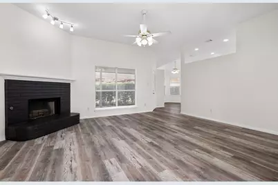 315 Myrtle Avenue, Waxahachie, TX 75165 - Photo 5