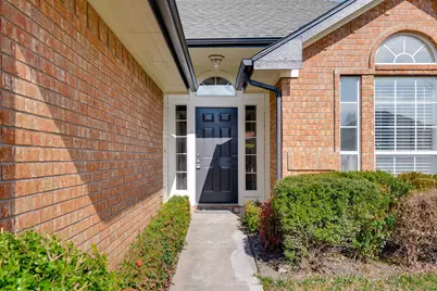 315 Myrtle Avenue, Waxahachie, TX 75165 - Photo 3