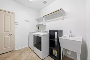 12845 Homestretch Dr, Fort Worth, TX 76244 - Photo 9