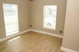 515 Taylor St, Arlington, TX 76011 - Photo 11