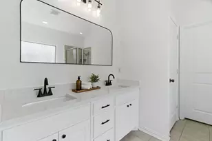 813 Chase Cir, Hurst, TX 76053 - Photo 29