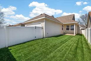 10008 Hanover Dr, Providence Village, TX 76227 - Photo 23