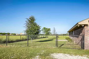 12370 Fm 2449, Ponder, TX 76259 - Photo 19