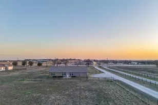 12370 Fm 2449, Ponder, TX 76259 - Photo 23