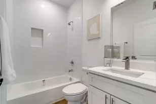 2621 Hillside Dr, Granbury, TX 76048 - Photo 23