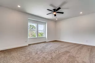 2621 Hillside Dr, Granbury, TX 76048 - Photo 19