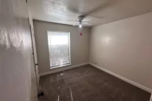 1905 Powderhorn Dr, Garland, TX 75044 - Photo 9