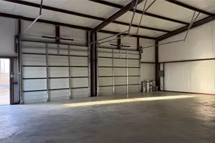 1327 Old Maypearl Rd, Waxahachie, TX 75165 - Photo 17