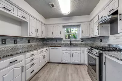 231 Larry Drive, Duncanville, TX 75137 - Photo 7