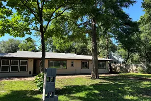 149 Parkwood Ave, Arlington, TX 76013 - Photo 3