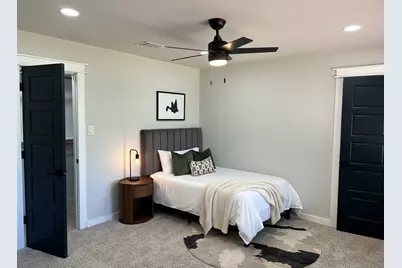 149 Parkwood Avenue, Arlington, TX 76013 - Photo 21