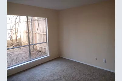 2620 Santa Barbara Drive, Grand Prairie, TX 75052 - Photo 11