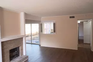 2620 Santa Barbara Dr, Grand Prairie, TX 75052 - Photo 5