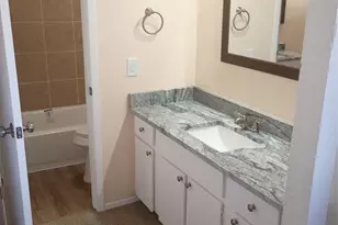 2620 Santa Barbara Dr, Grand Prairie, TX 75052 - Photo 19