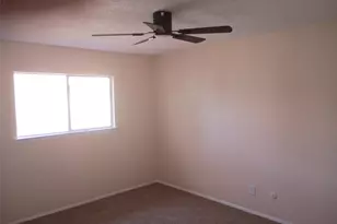 2620 Santa Barbara Dr, Grand Prairie, TX 75052 - Photo 15