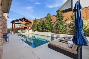 1036 Cabinside Dr, Roanoke, TX 76262 - Photo 33