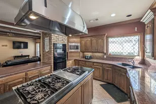 6609 Hollytree Cir, Tyler, TX 75703 - Photo 7