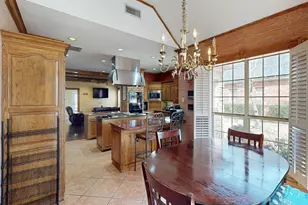 6609 Hollytree Cir, Tyler, TX 75703 - Photo 9